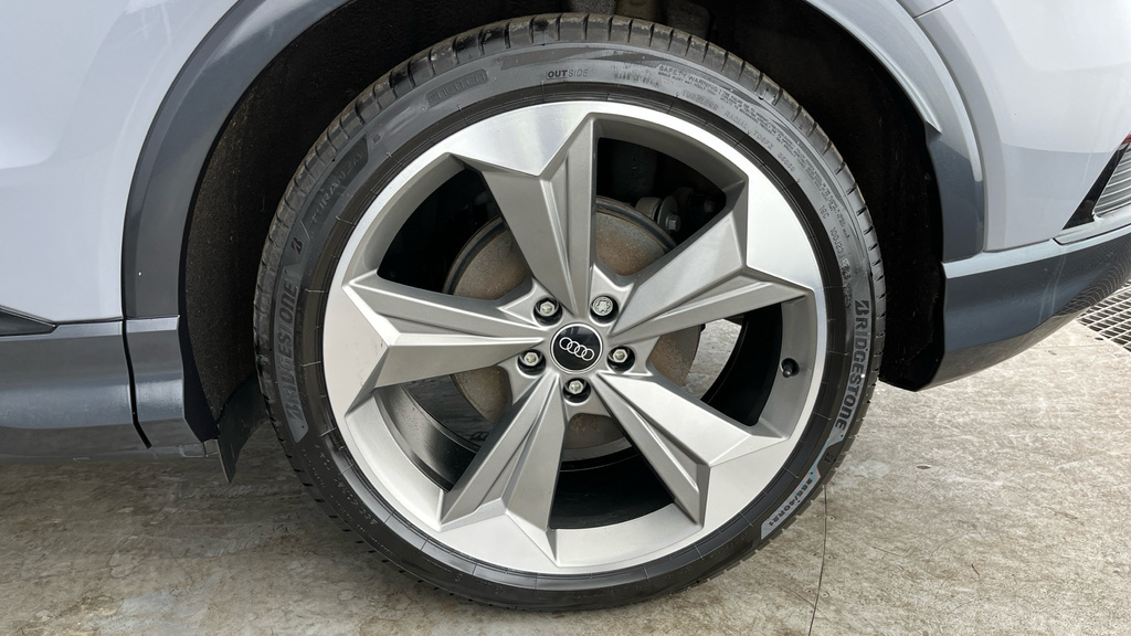Audi Q4 E Tron 210Kw 45 82Kwh Sport Leather Grey #27