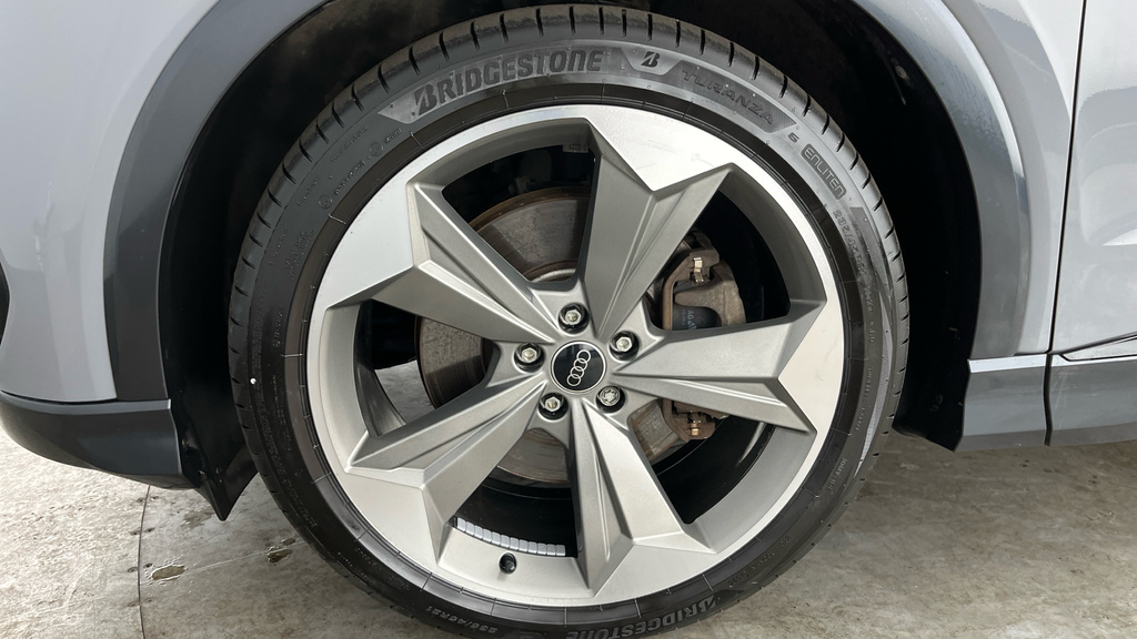 Audi Q4 E Tron 210Kw 45 82Kwh Sport Leather Grey #26