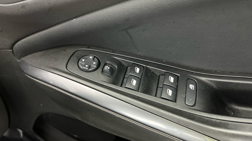 Vauxhall Grandland X Se Ss Blue #16
