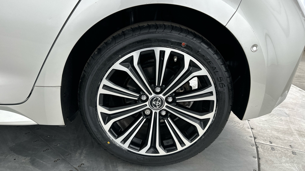 Toyota Corolla 1.8 Vvt-h Excel Touring Sp Black #23