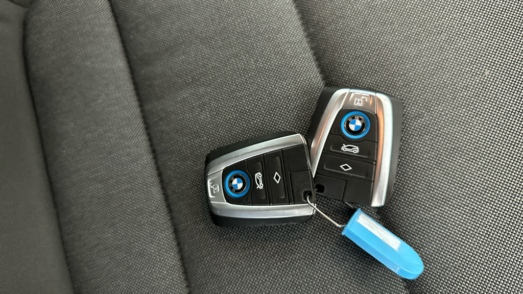 BMW i3 125Kw 42Kwh Loft Interior World Blue #28