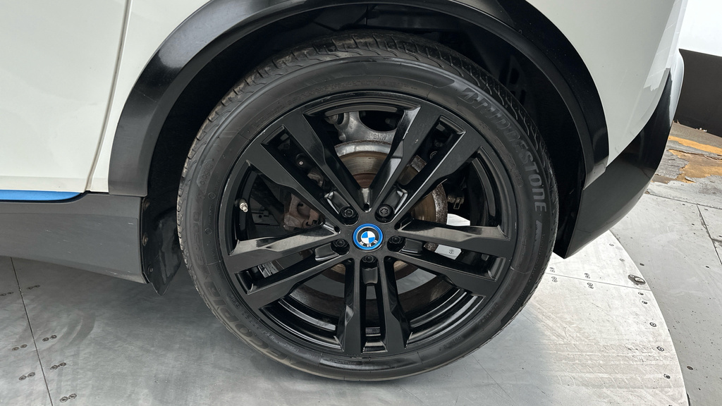 BMW i3 125Kw 42Kwh Loft Interior World Blue #24