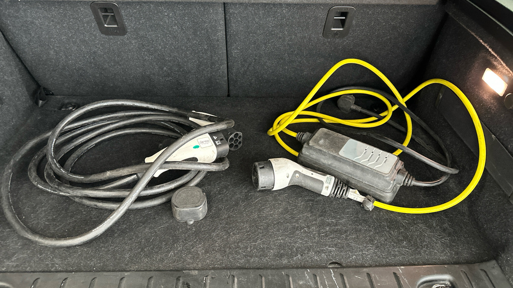 BMW i3 125Kw 42Kwh Loft Interior World Blue #29
