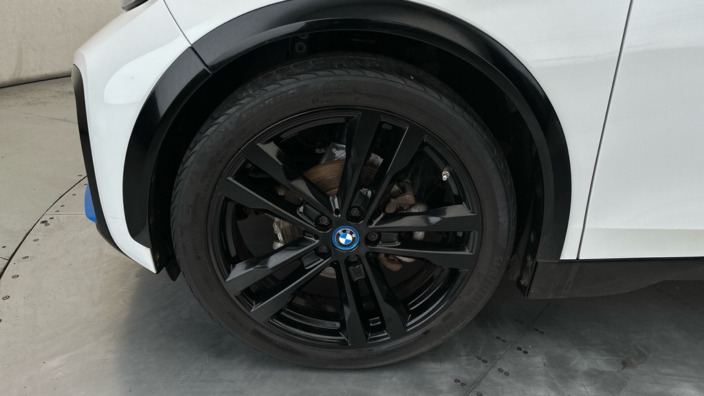BMW i3 125Kw 42Kwh Loft Interior World Blue #23