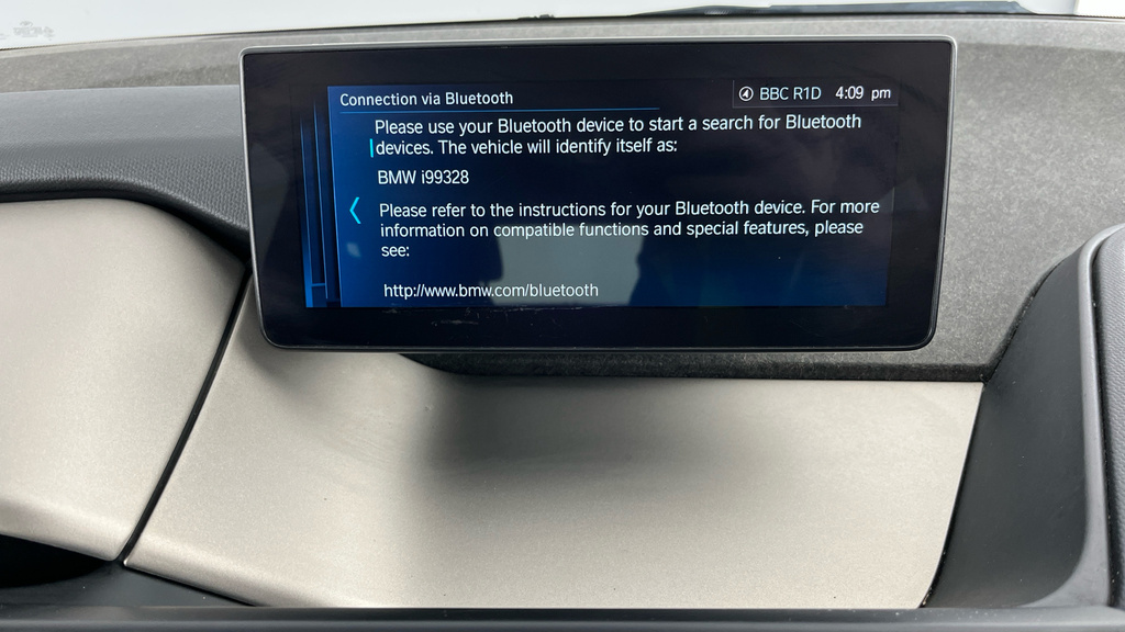 BMW i3 135Kw S 42Kwh Suite Interior World Blue #14