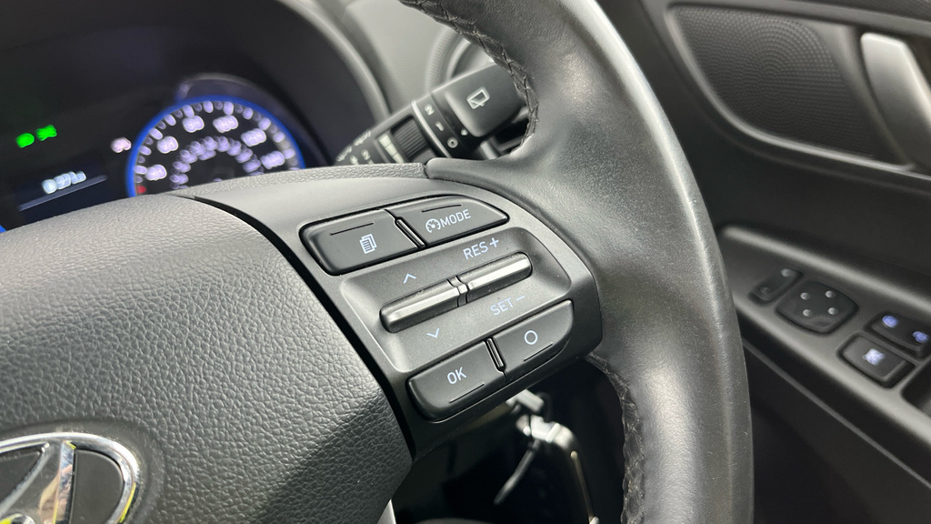 Hyundai Kona Premium Se Black #10