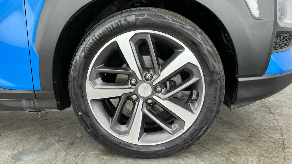 Hyundai Kona Premium Se Black #26