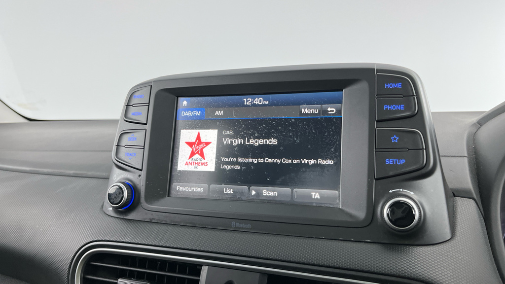 Hyundai Kona Premium Se Black #17