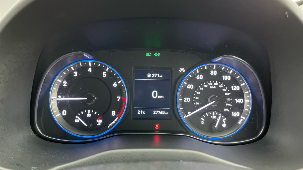 Hyundai Kona Premium Se Black #20