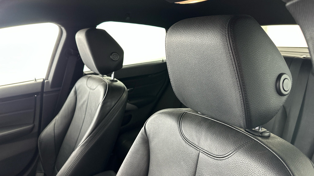BMW 4 Series Gran Coupe M Sport Blue #27