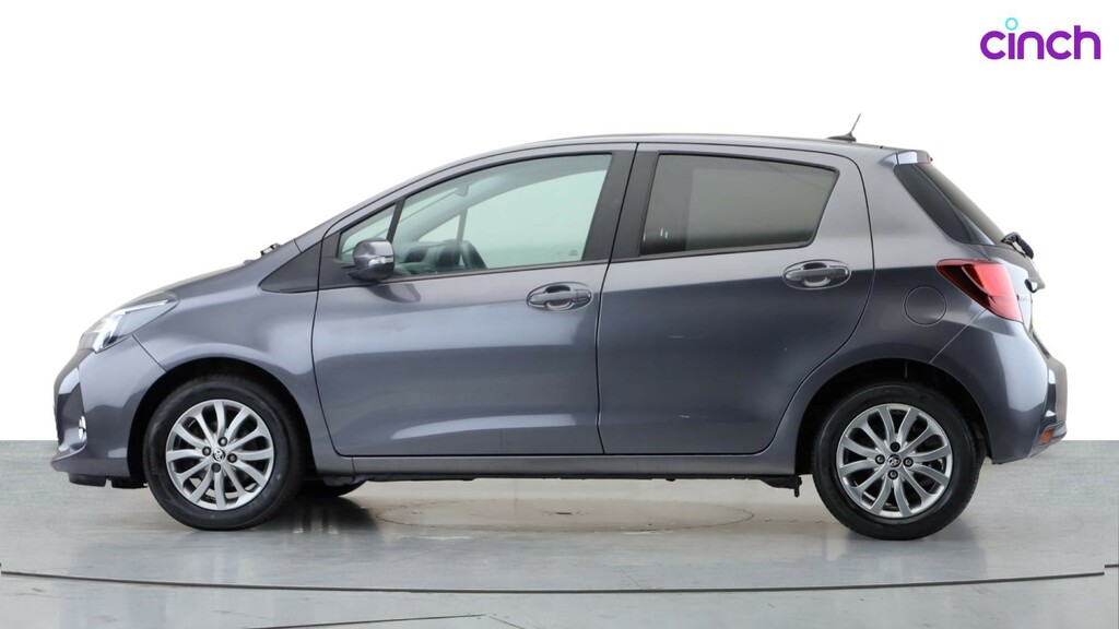 Toyota Yaris Vvt-h Excel Hatchback Blue #6