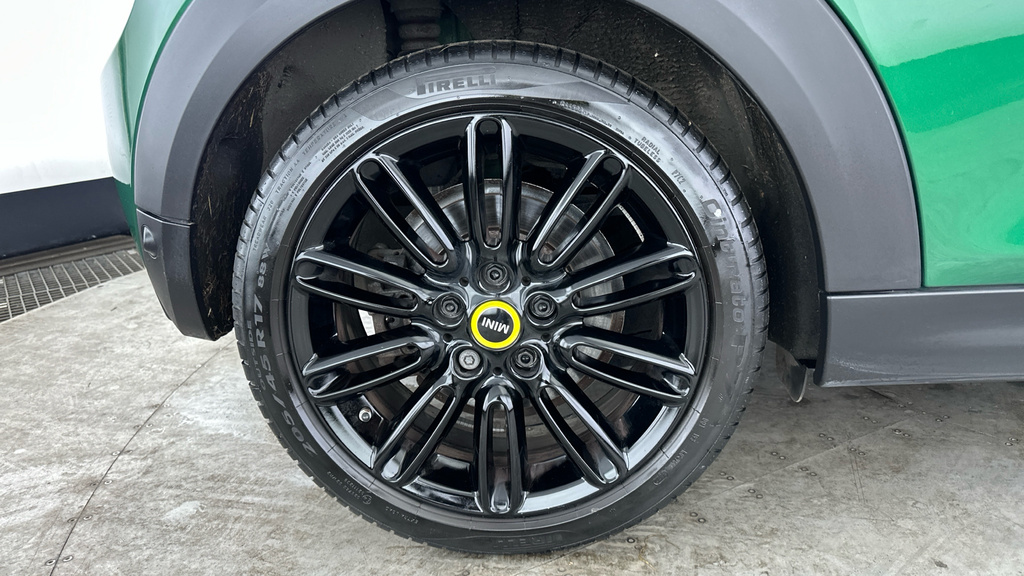 Mini Hatch F56 Mini 3-Door Cooper S Sport Lci II Black #31
