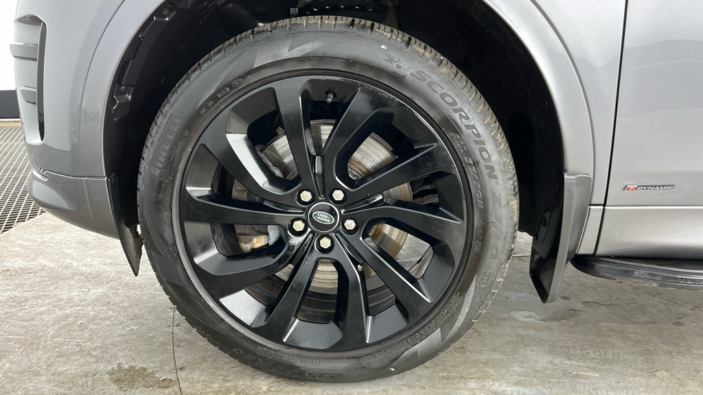Land Rover Discovery Sport Grey #30