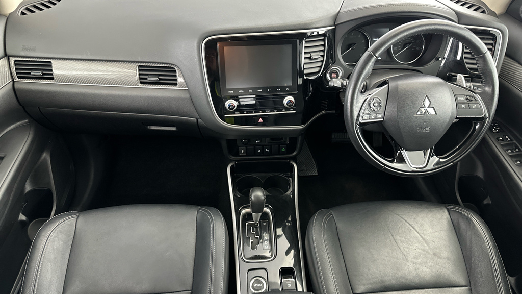 Mitsubishi Outlander 2.0 Exceed Cvt Estate Red #13