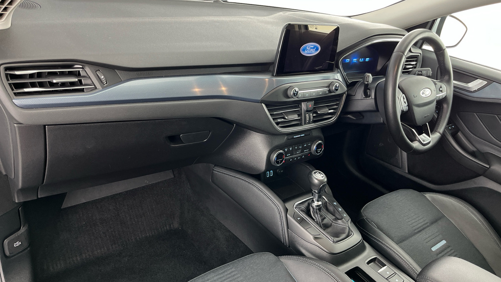 Ford Focus 1.0 Ecoboost Hybrid Mhev 125 St-line Edition White #11