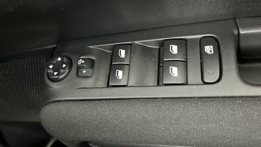 Citroen C3 Aircross Puretech Shine Plus S S Grey #11