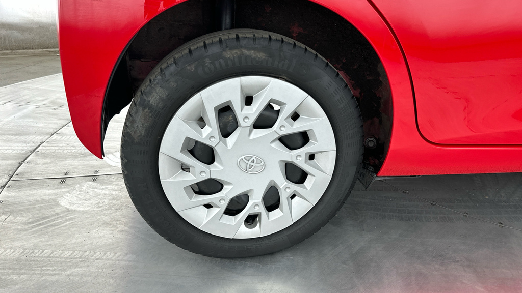 Toyota Aygo X X-play Red #22