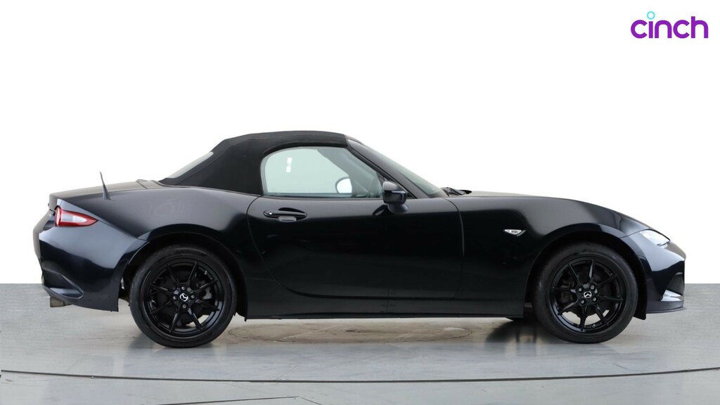 Mazda MX-5 1.5 Skyactiv G Sport Convertible Red #2