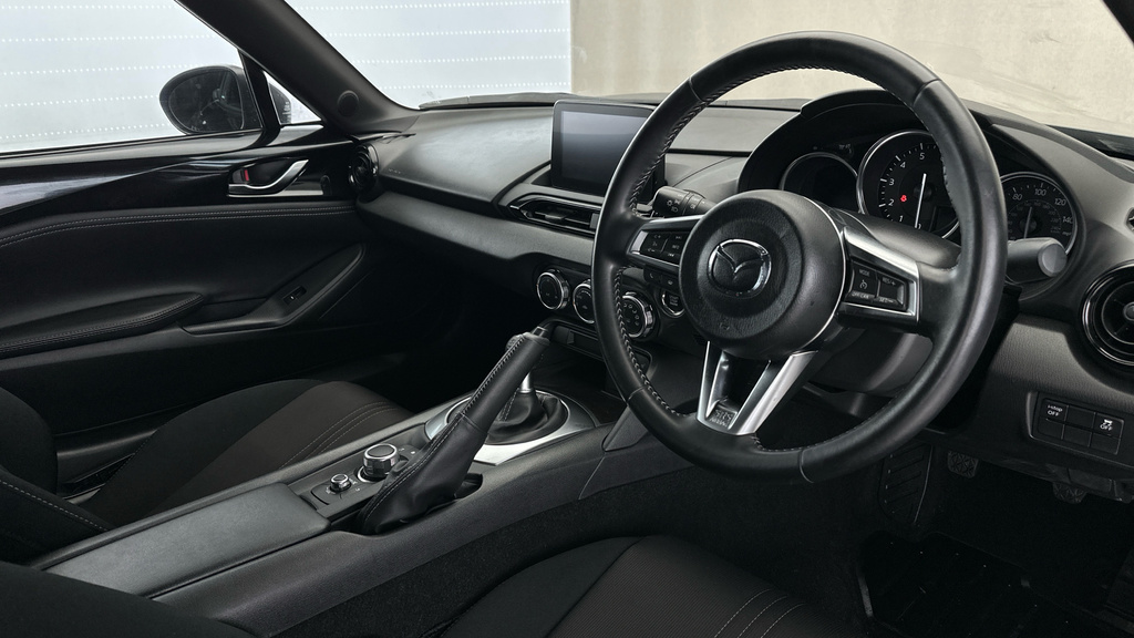 Mazda MX-5 1.5 Skyactiv G Sport Convertible Red #10