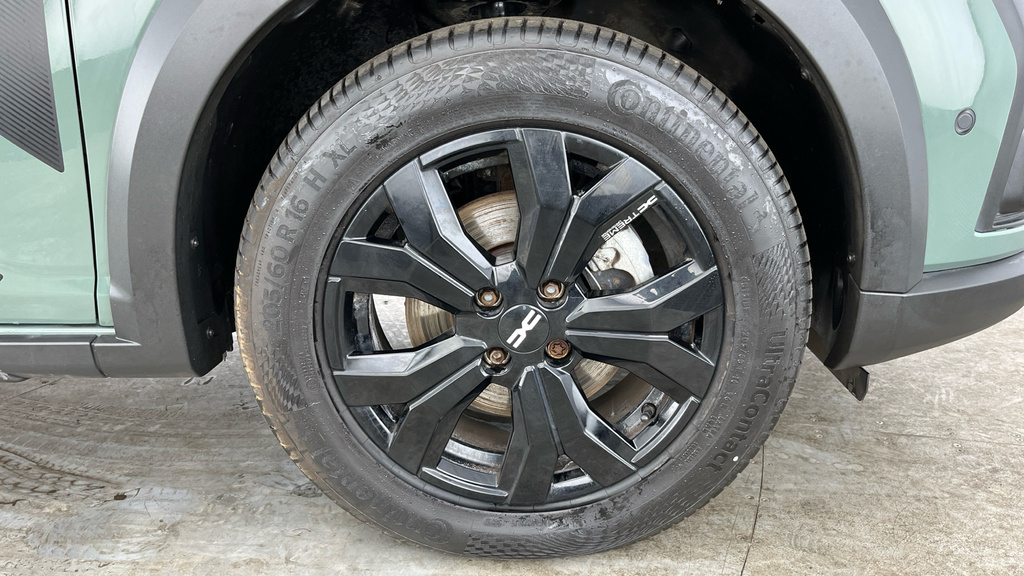 Dacia Jogger 1.6 Hybrid Extreme Mpv Hybrid Grey #26