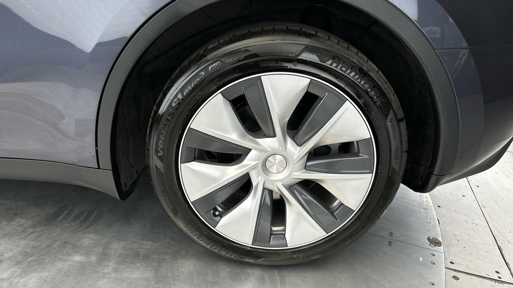 Tesla Model Y Suv Rwd 346 Ps - Heated Steeri Grey #23