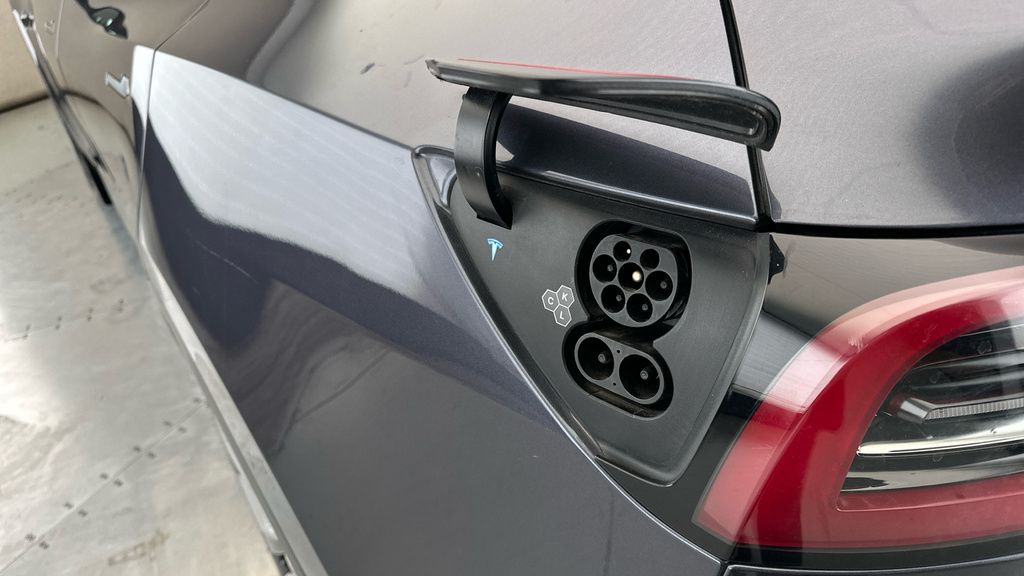 Tesla Model Y Suv Rwd 346 Ps - Heated Steeri Grey #26