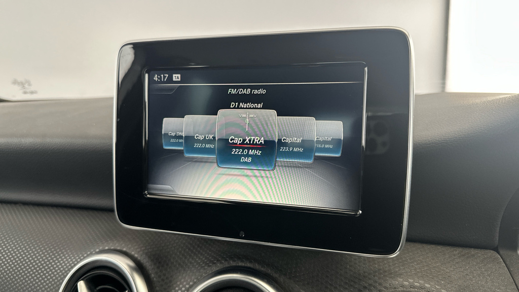 Mercedes-Benz A Class 200 D Amg Line- Low Mileage, Sat-nav Reversing C Silver #14
