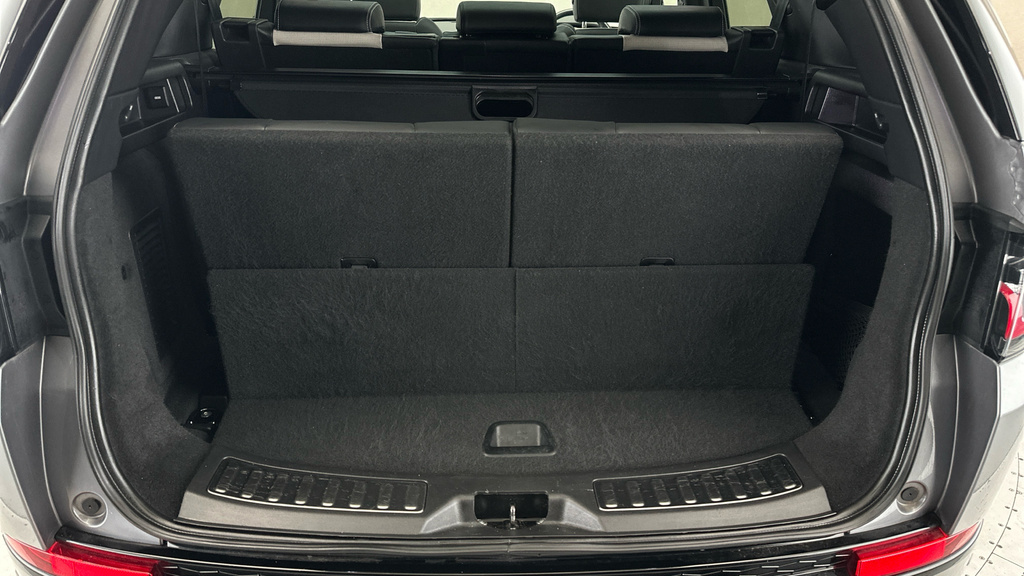 Land Rover Discovery Sport 2L S Grey #27