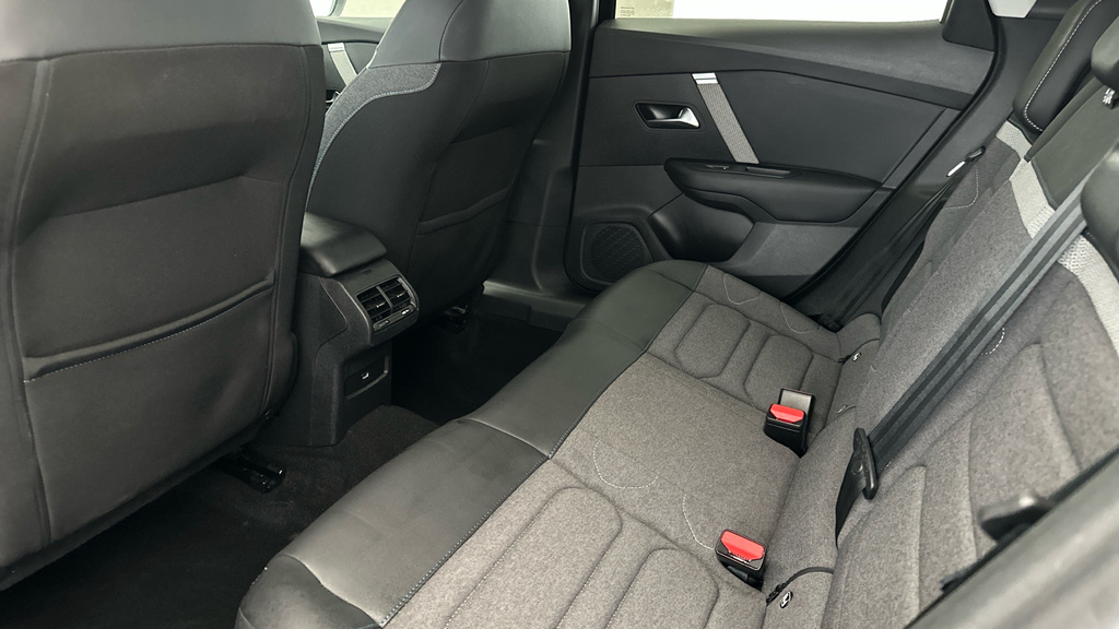 Citroen C4 1.2 Puretech C-series Edition Hatchback #22