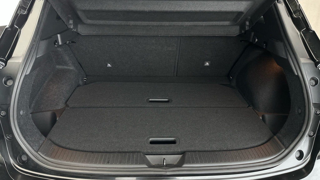 Nissan Qashqai Tekna Black #25