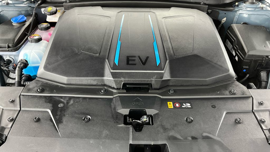 Hyundai Ioniq 5 Ultimate Grey #25
