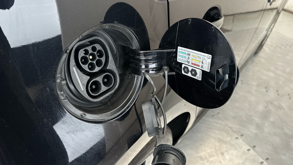 Volkswagen e-Up Volkswagen Hatchback 60Kw E- 32Kwh Au White #23