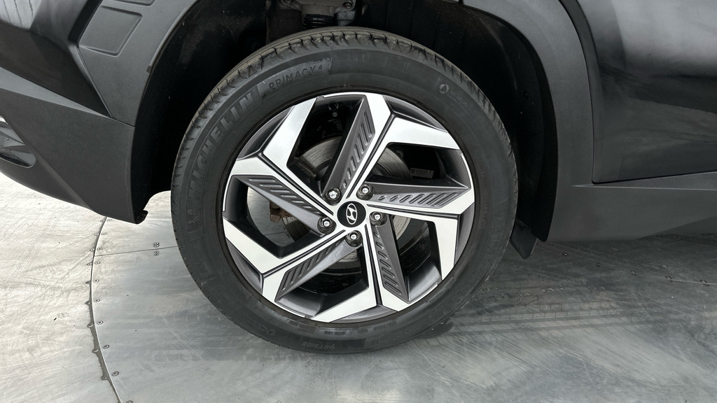 Hyundai Tucson Se Connect White #27
