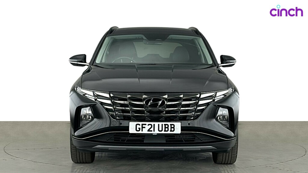 Hyundai Tucson Se Connect White #11