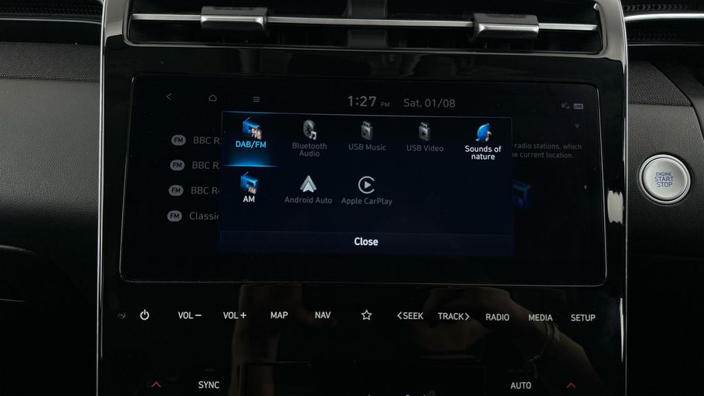 Hyundai Tucson Se Connect White #18