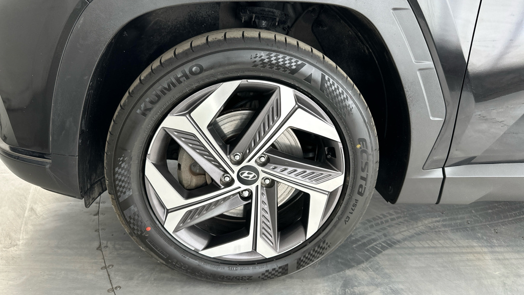 Hyundai Tucson Se Connect White #25