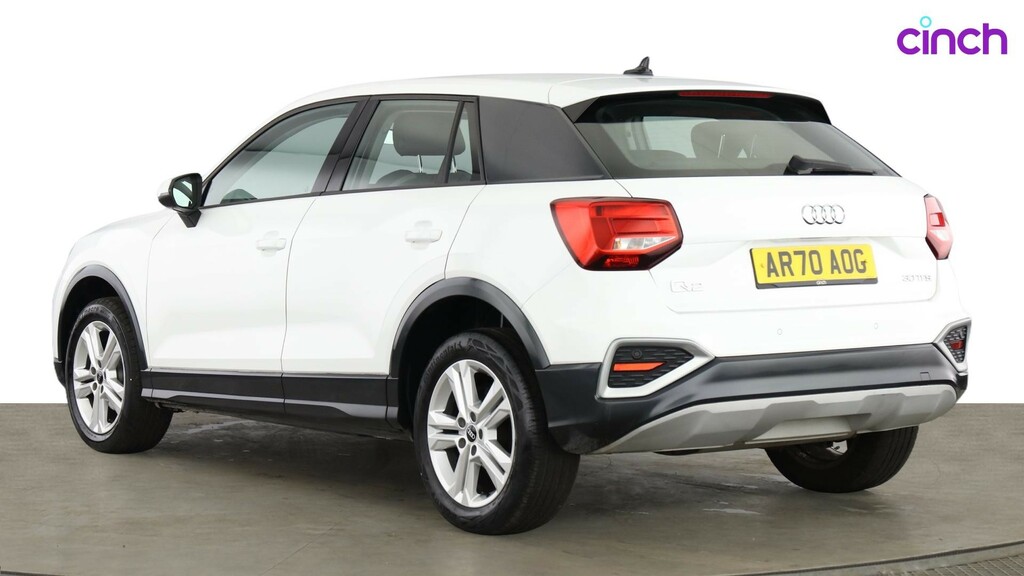 Audi Q2 Audi Q2 Sport 30 Tfsi 110 Ps 6-Speed White #5