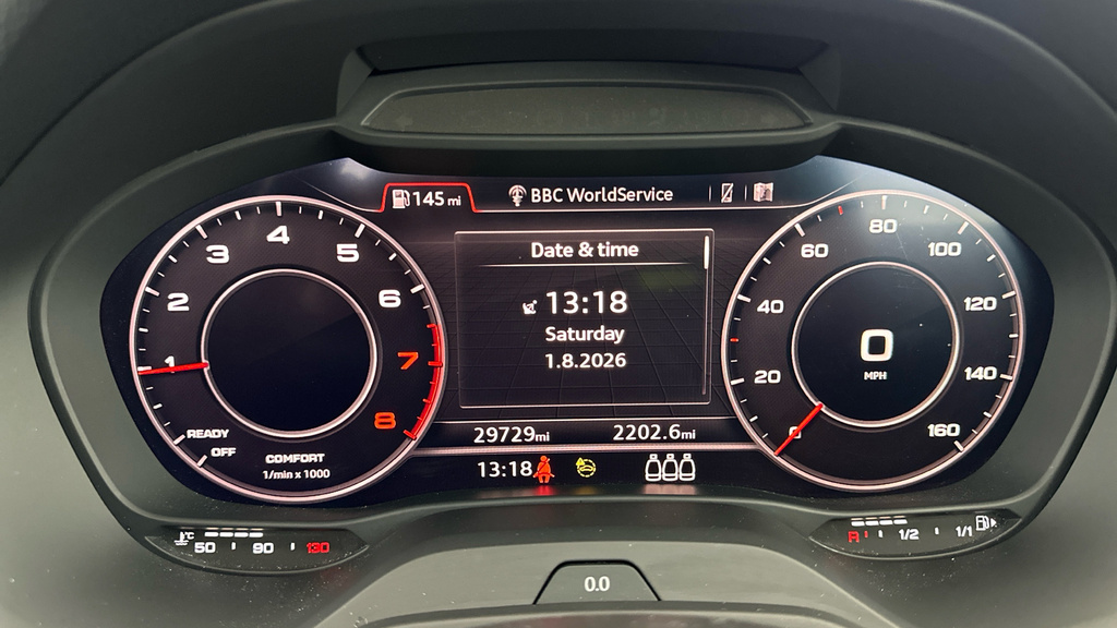 Audi Q2 Audi Q2 Sport 30 Tfsi 110 Ps 6-Speed White #18