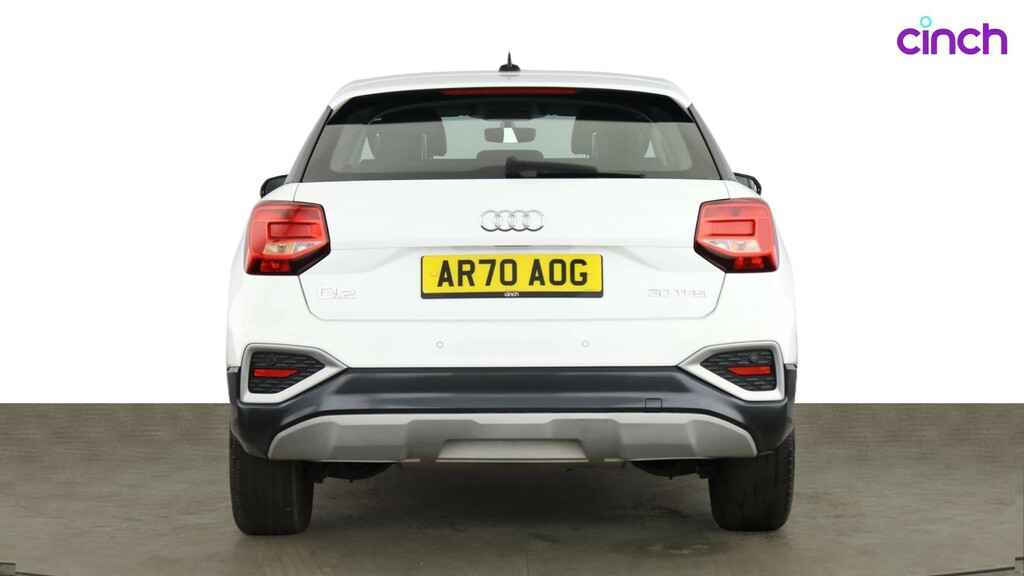 Audi Q2 Audi Q2 Sport 30 Tfsi 110 Ps 6-Speed White #4