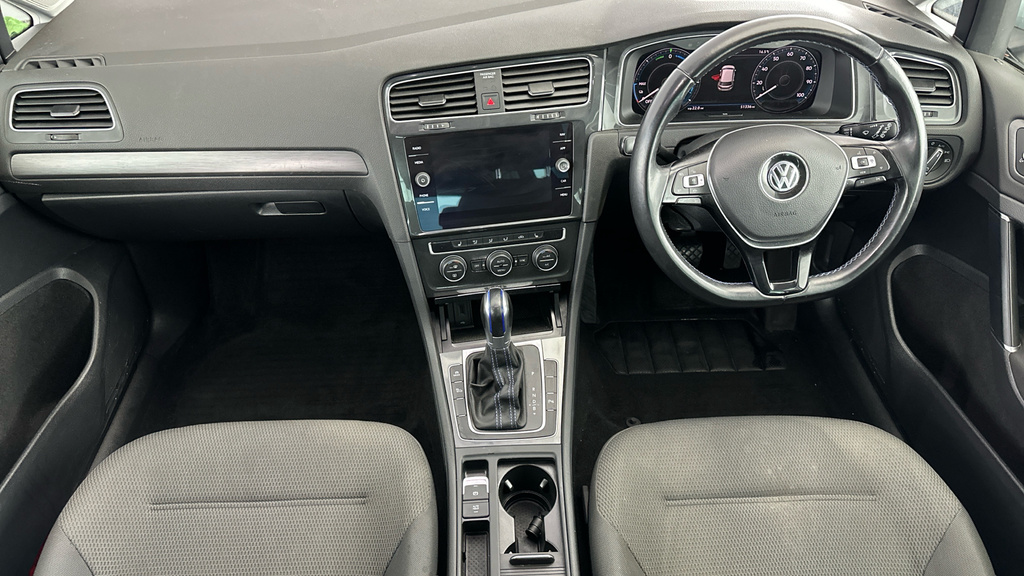 Volkswagen e-Golf Hatchback 35.8Kwh Hatchback 136 Blue #15
