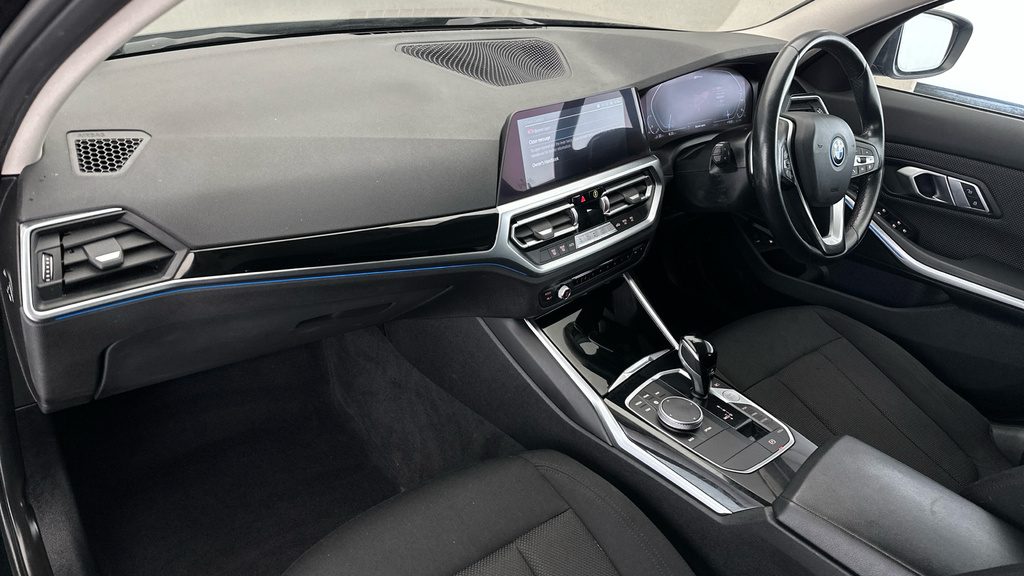 BMW 3 Series 330E M Sport Saloon #15