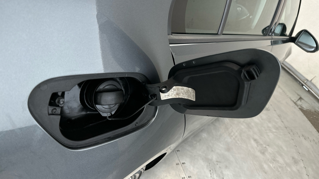 Volkswagen Golf 1.5 Gt Tsi Evo Dsg 148 Bhp Silver #28