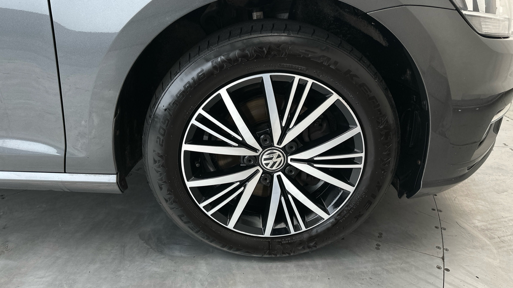 Volkswagen Golf 1.5 Gt Tsi Evo Dsg 148 Bhp Silver #27