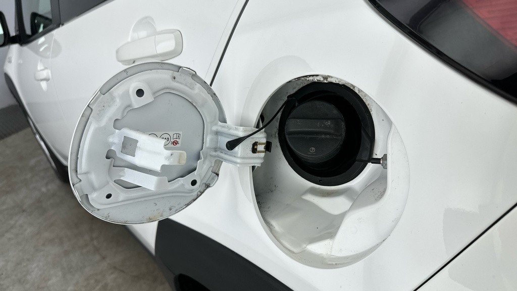 Toyota Aygo X Edge Parking Pack White #24