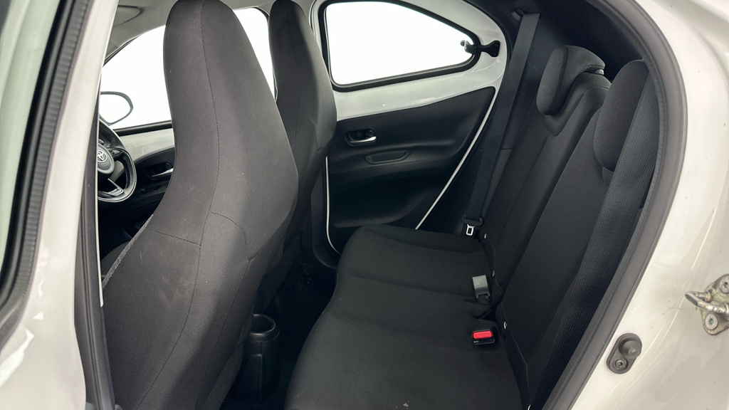 Toyota Aygo X Edge Parking Pack White #17