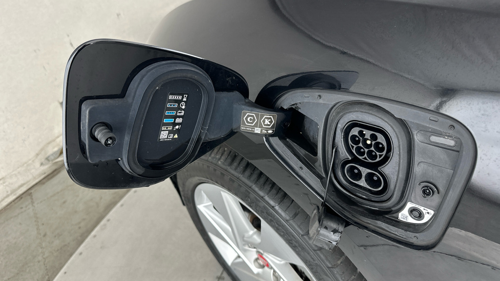 Jaguar I-Pace 294Kw Ev400 Hse 90Kwh 11Kw Charger Black #33