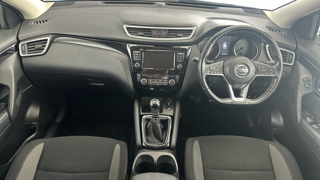 Nissan Qashqai Acenta Premium Black #12