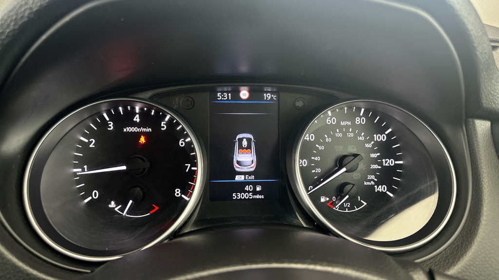 Nissan Qashqai Acenta Premium Black #19