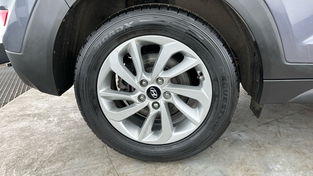 Hyundai Tucson 1.7 Crdi Blue Drive Grey #28