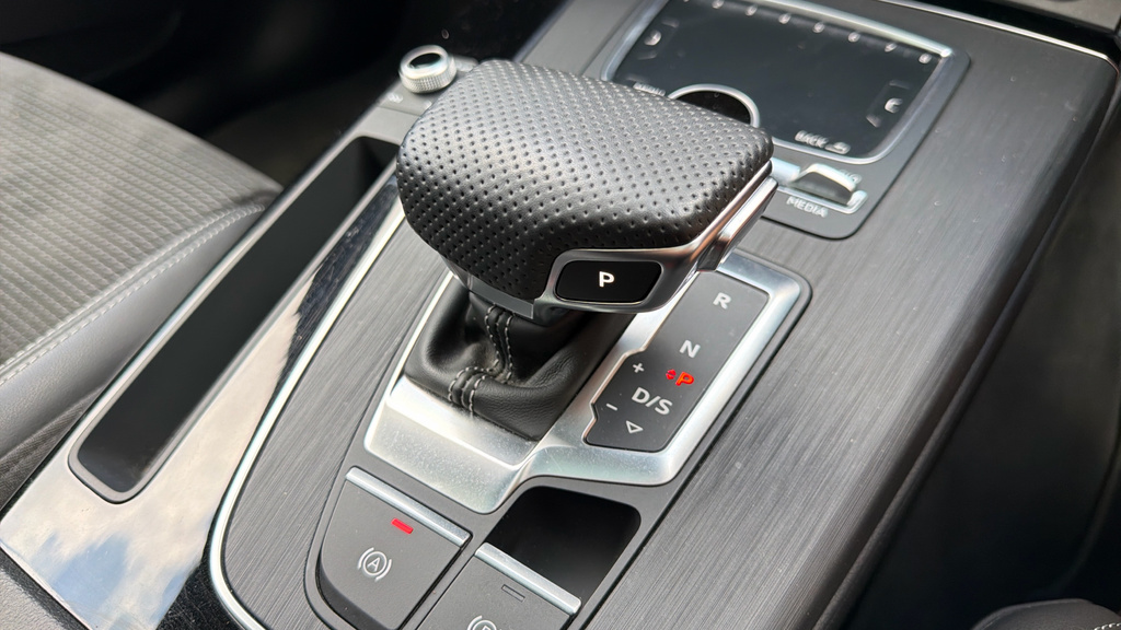 Audi Q5 45 Tfsi Quattro Black Edn S Tronic Tech Pk Grey #33